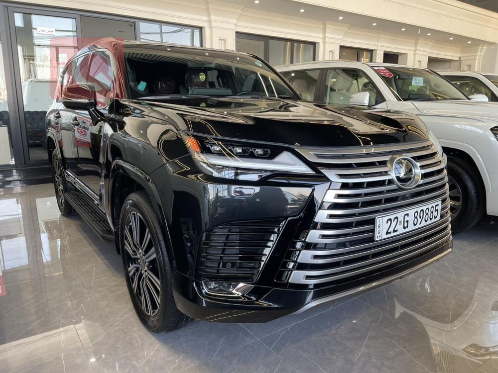Lexus LX